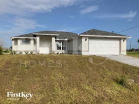 920 Nw Juanita Pl - Photo 1 of 1