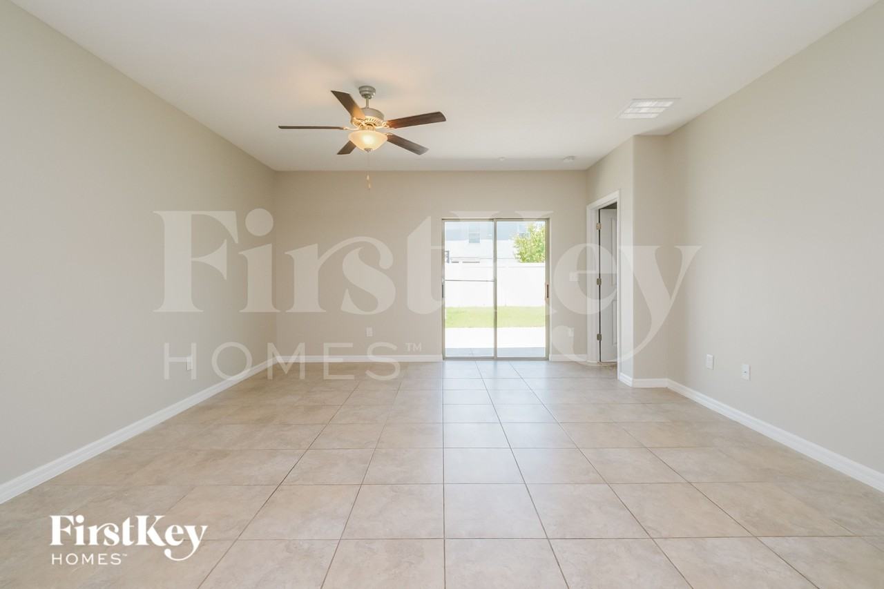 7410 Pearly Everlasting Ave - Photo 3 of 17