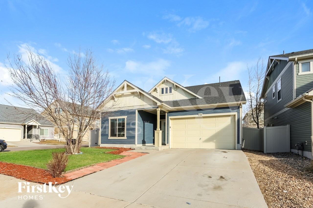 5568 Cathay Ct - Photo 2 of 16