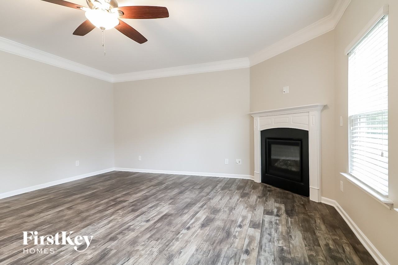 58 Creststone Ct - Photo 4 of 15