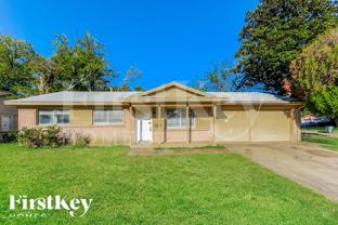 7847 Robincreek Dr - Photo 1 of 1