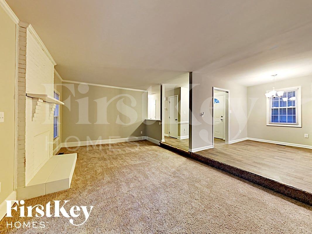 7105 Barcliff Dr - Photo 4 of 16