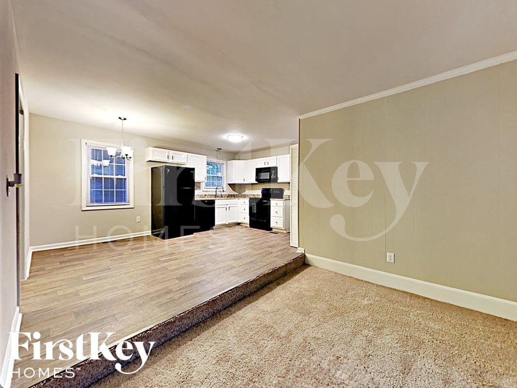 7105 Barcliff Dr - Photo 7 of 16