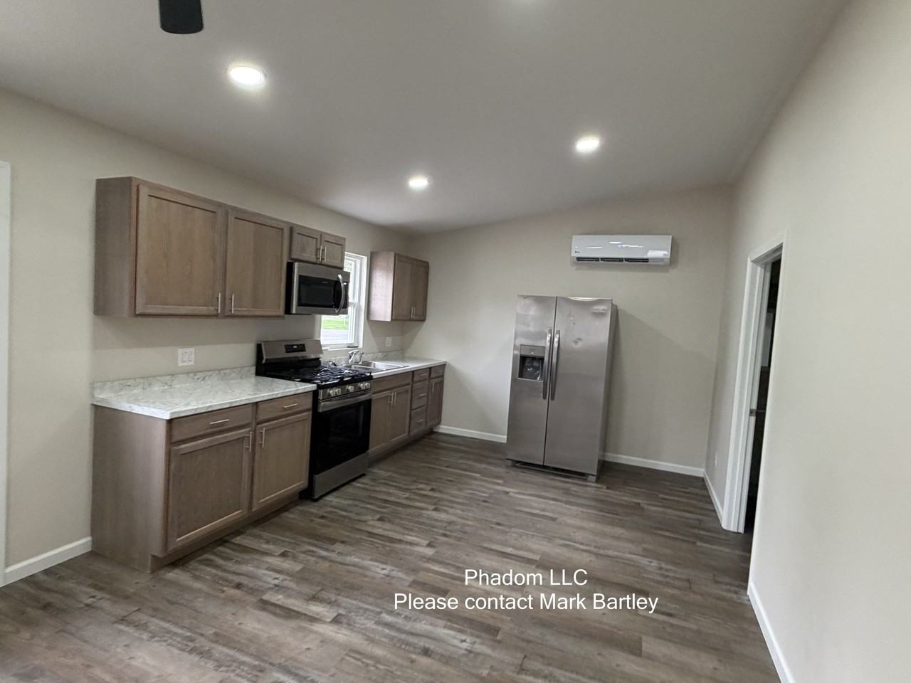 1019 Spencer St #1 - Photo 2 of 6