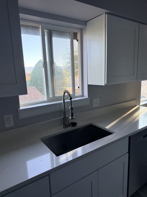 2720 Patterson Rd #4 - Photo 5 of 12