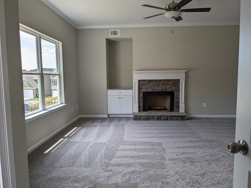 313 Melody Ln Ne #313MELODY - Photo 3 of 26