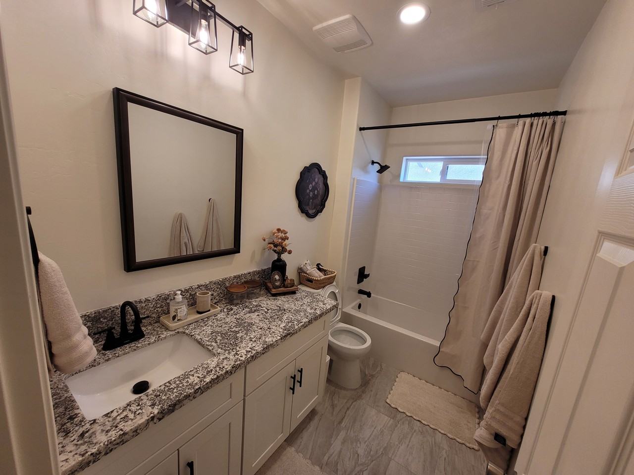 3447 E Douglas Ave #1 - Photo 5 of 14