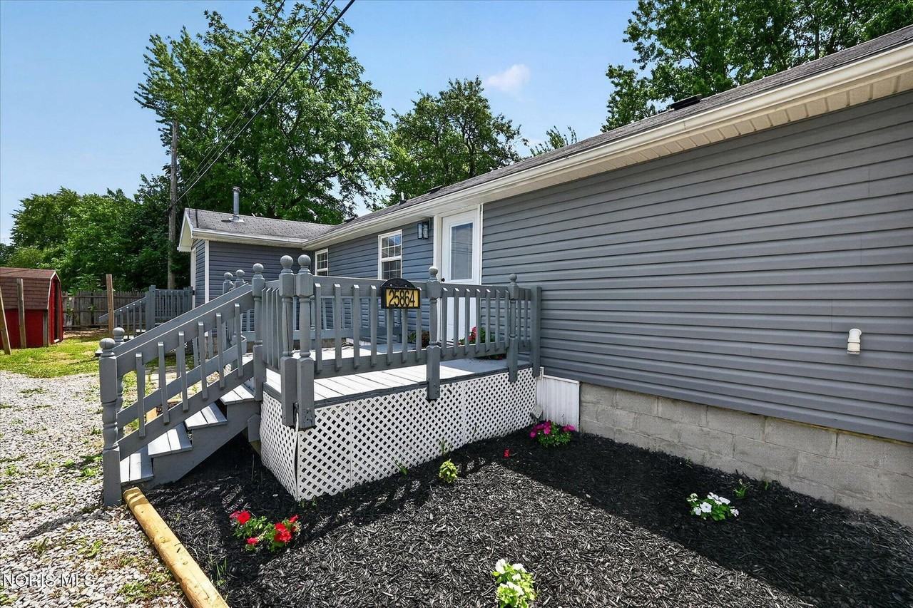 25864 Broad St #1 - Photo 3 of 27