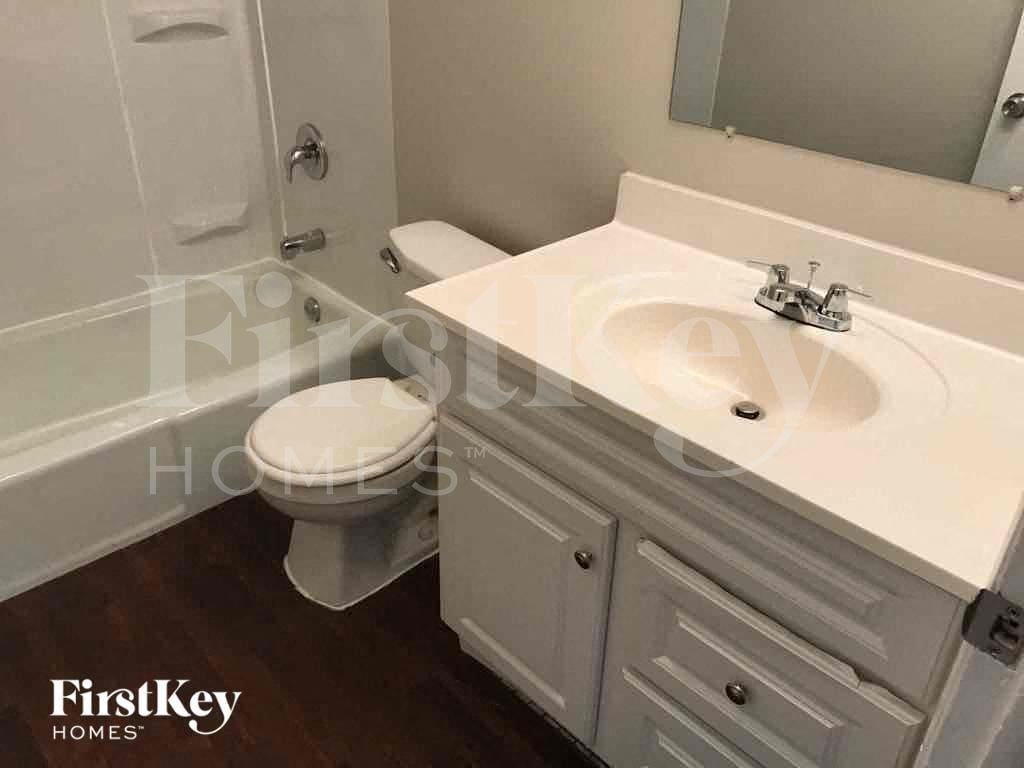 14341 Maryland Ave - Photo 7 of 13