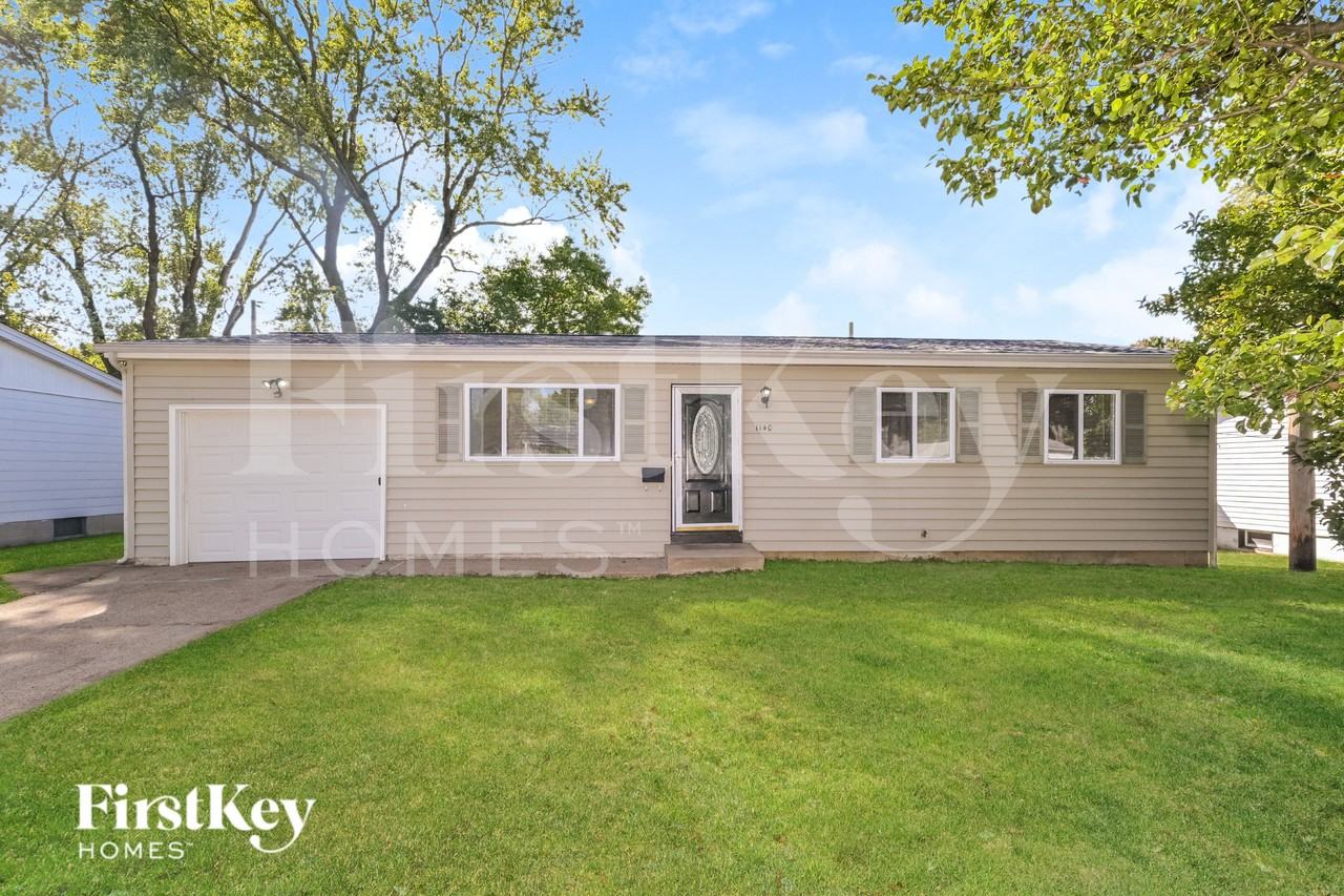 1140 Estes Dr