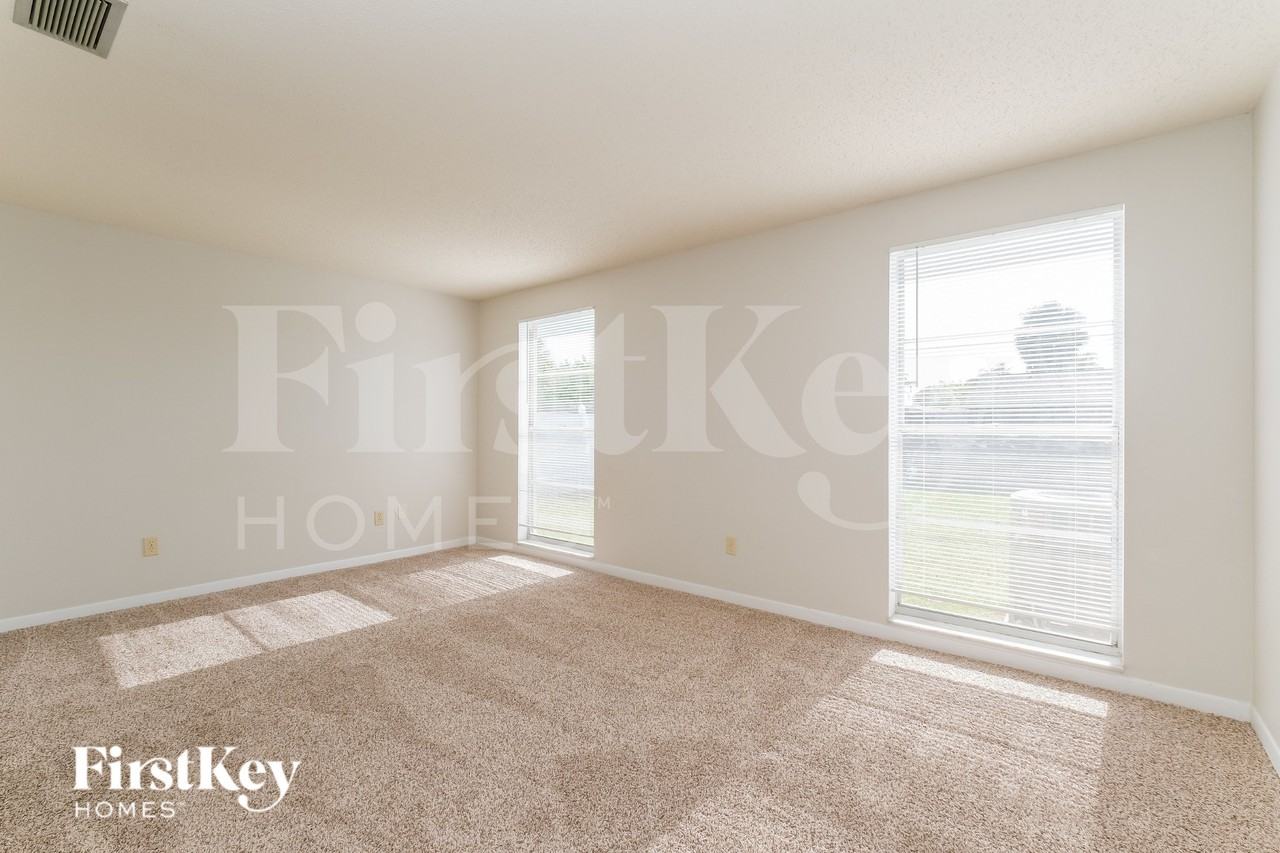 1007 Coldstream Ct - Photo 7 of 16