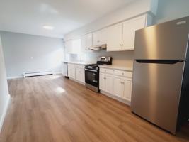 featured image of 186 York St #1