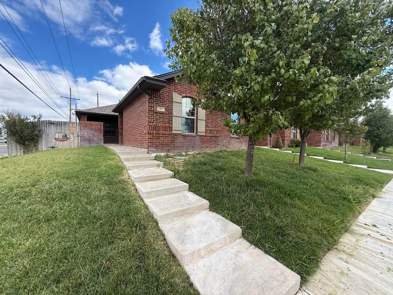 4501 Katharina Ct - Photo 2 of 19