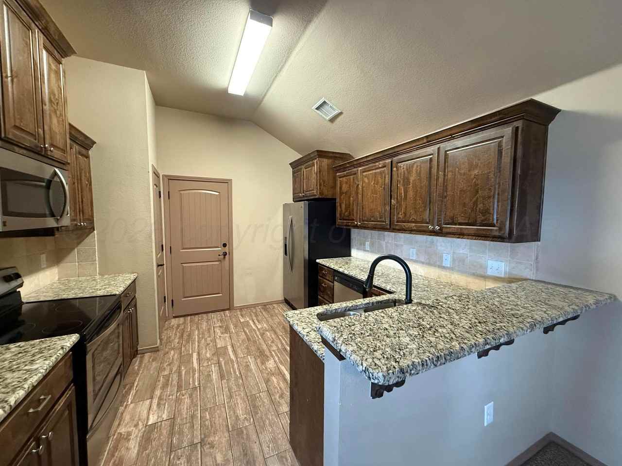 4501 Katharina Ct - Photo 3 of 19