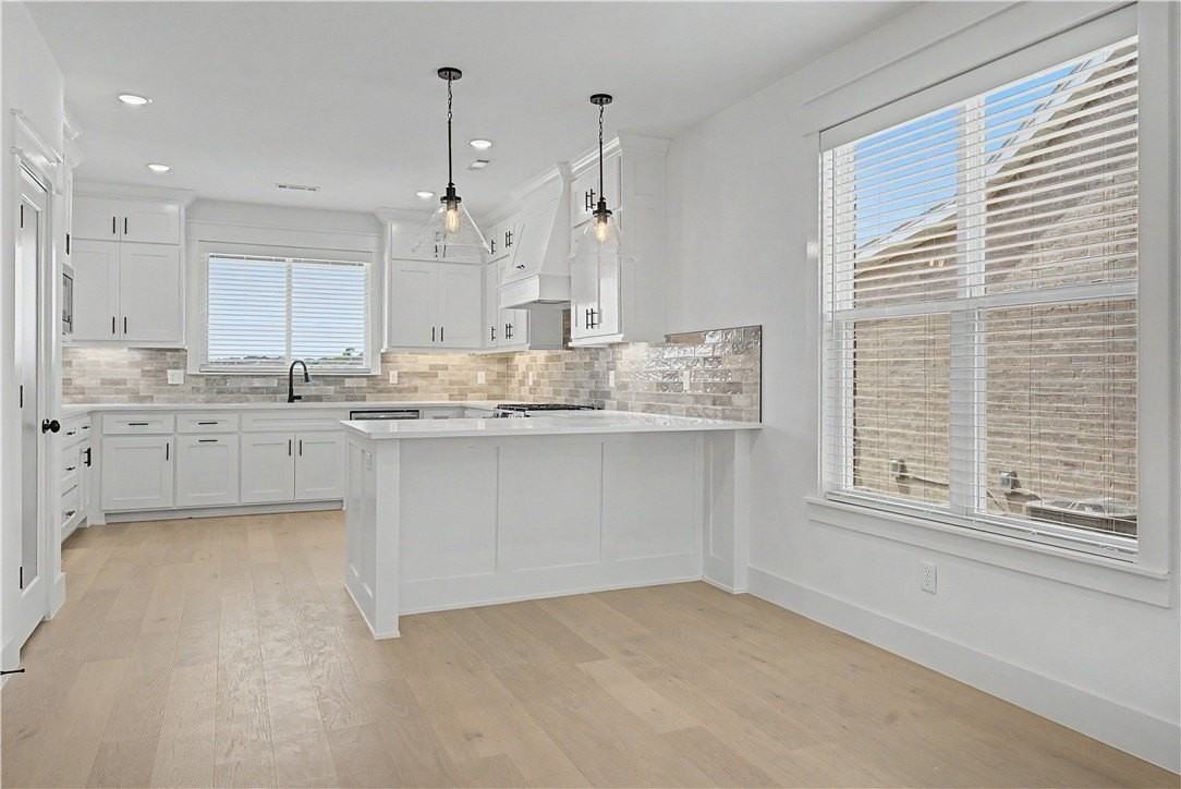 6605 SW Crabapple Street - Photo 4 of 31