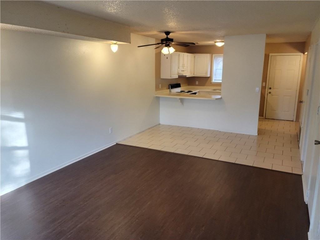 596 N Betty Jo Dr - Photo 2 of 11