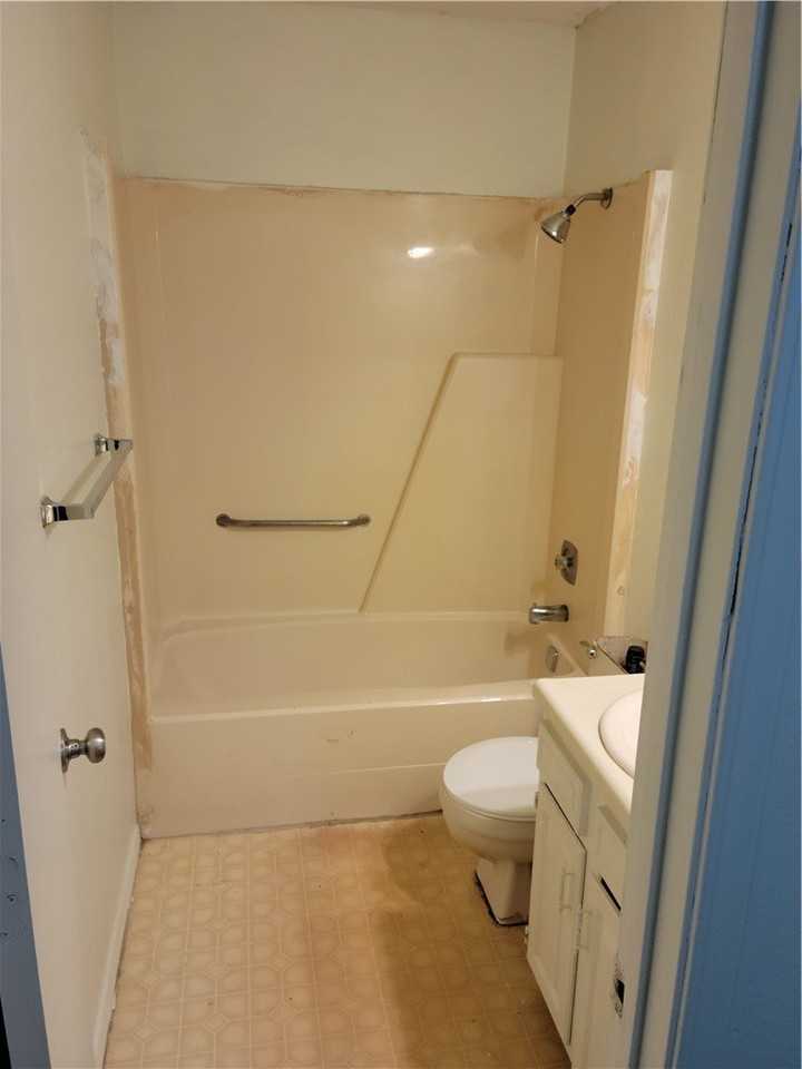 596 N Betty Jo Dr - Photo 7 of 11