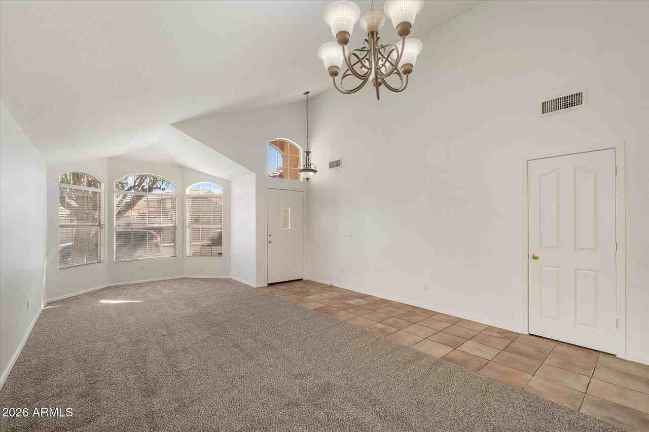 150 S Cobblestone Dr - Photo 6 of 27
