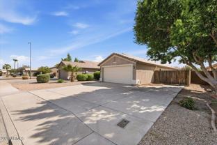 9313 W Ross Ave - Photo 1 of 1