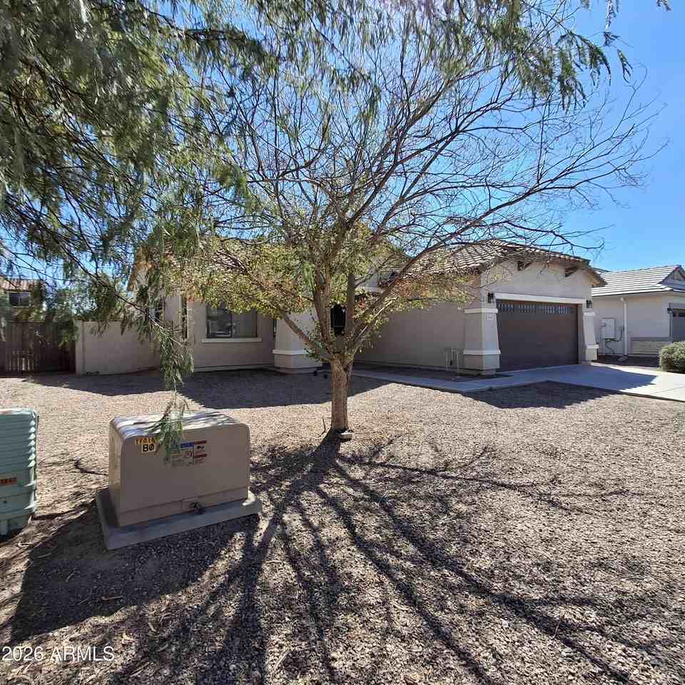 43947 W Palo Ceniza Way - Photo 3 of 35