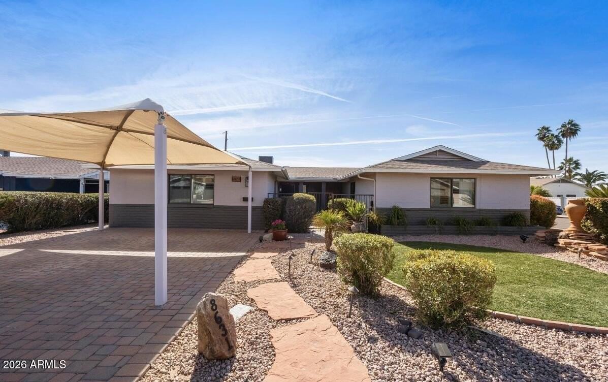 8631 E Vista Dr - Photo 2 of 15
