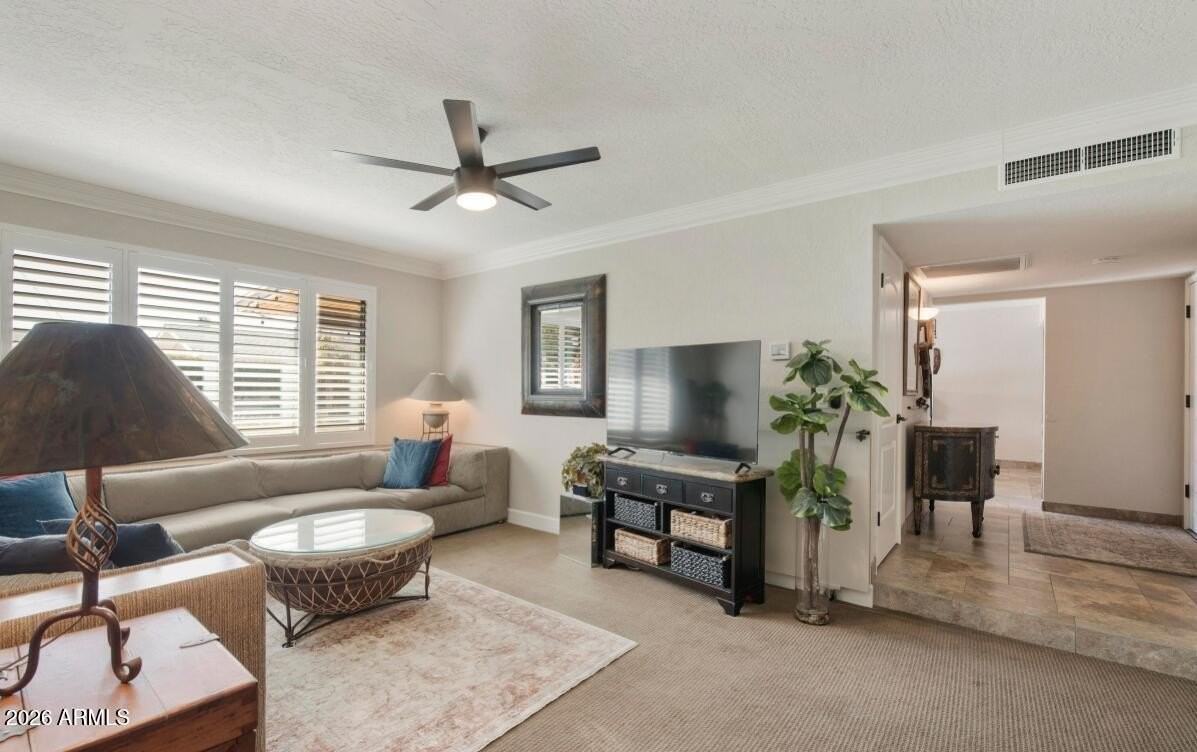 8631 E Vista Dr - Photo 3 of 15