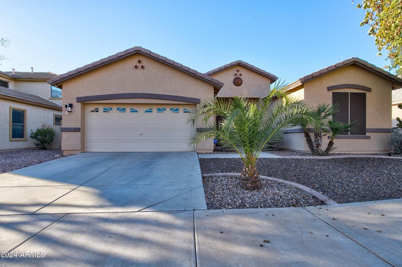 13643 W Country Gables Dr - Photo 2 of 37