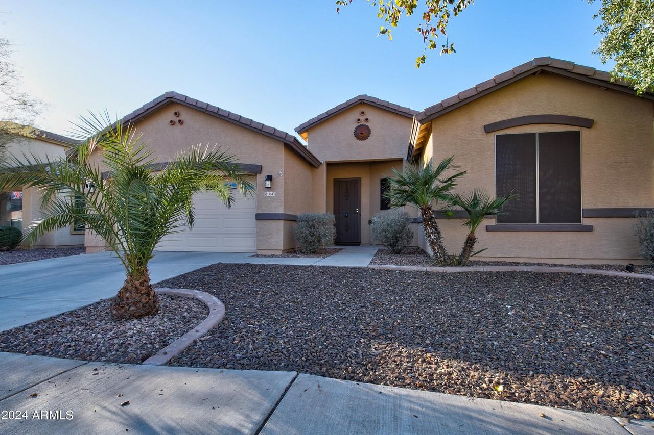 13643 W Country Gables Dr - Photo 5 of 37