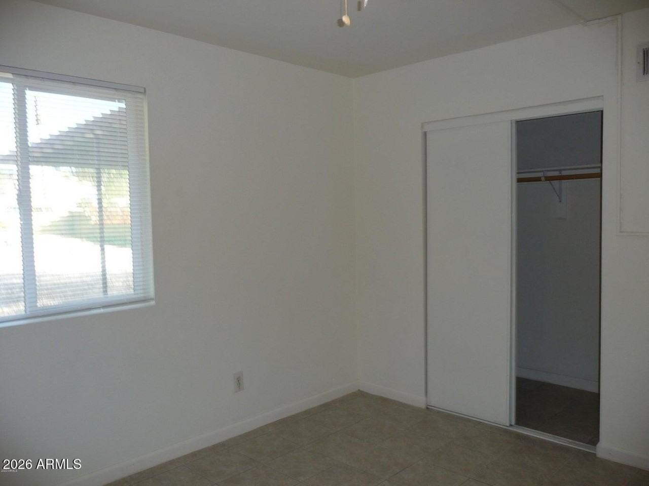 11232 N 15th Ln #2 - Photo 5 of 6