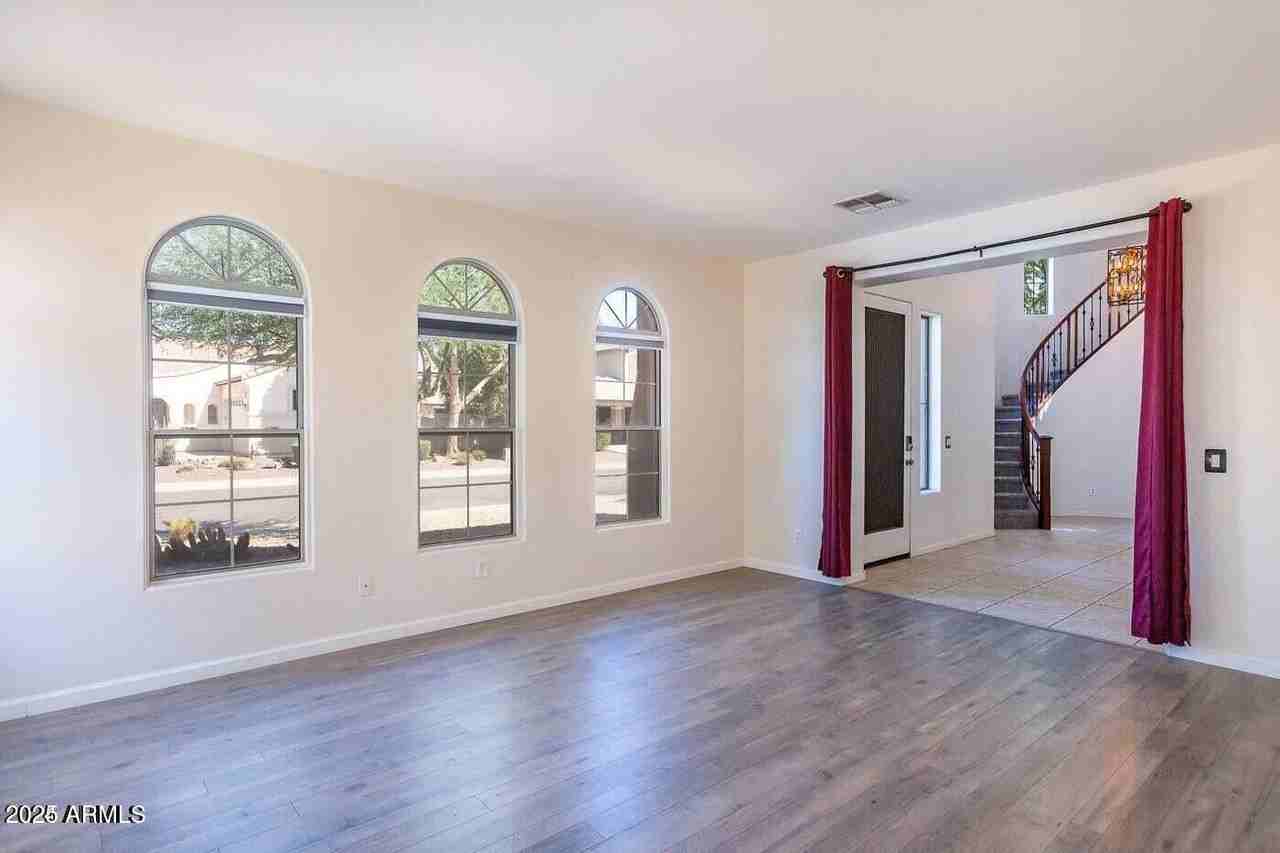 3731 E Fruitvale Ave - Photo 6 of 25