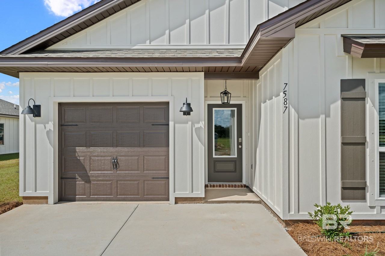 7587 Sable Dr - Photo 3 of 23