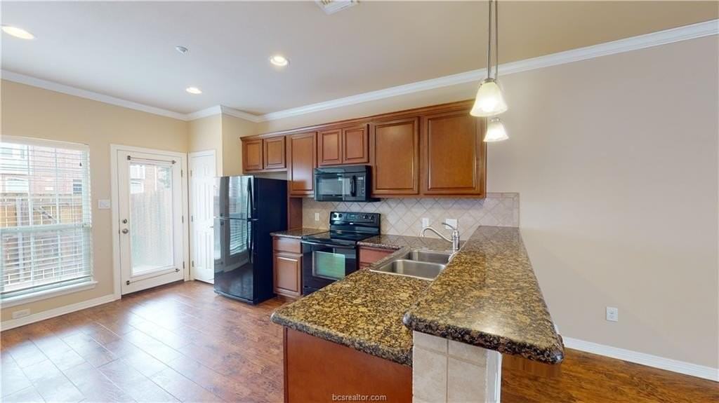 1198 Jones Butler Rd #503 - Photo 6 of 34