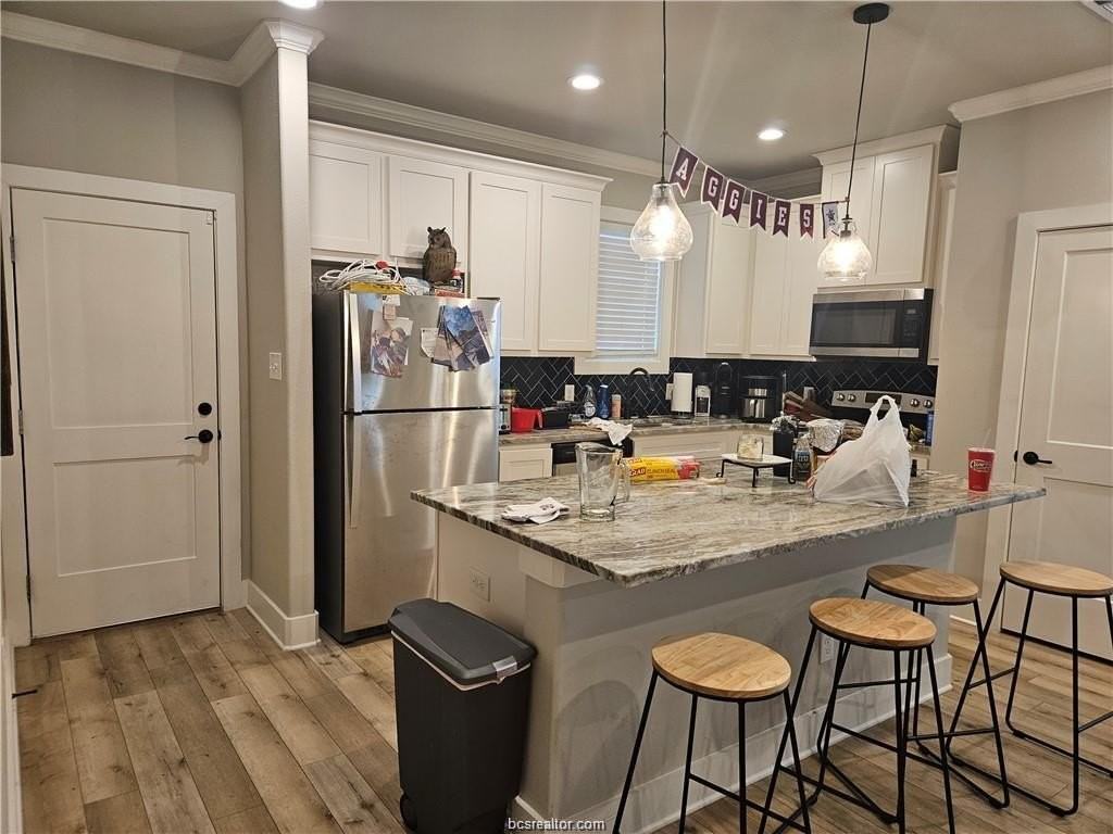 4205 Aspen St - Photo 3 of 11