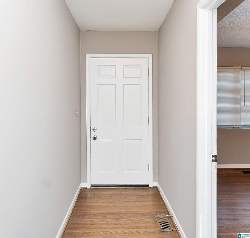 256 Grainger Dr - Photo 5 of 22