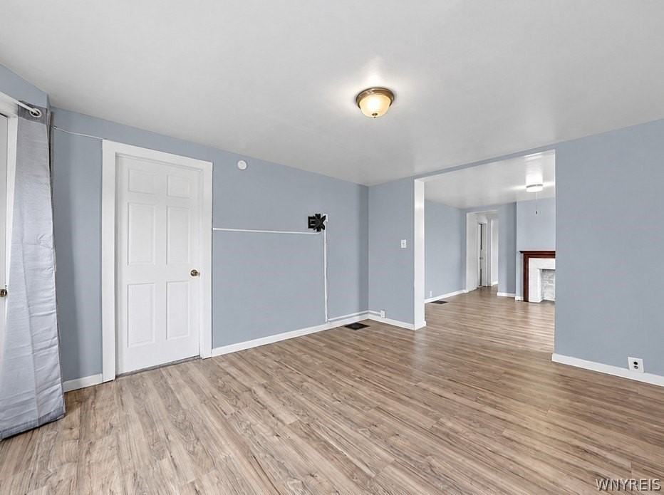 212 Lockwood Ave - Photo 7 of 10