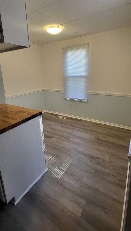 15 Corrigan St #15B - Photo 7 of 10