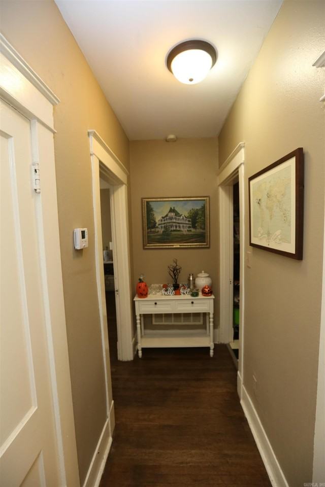 820 N Spruce St - Photo 6 of 22