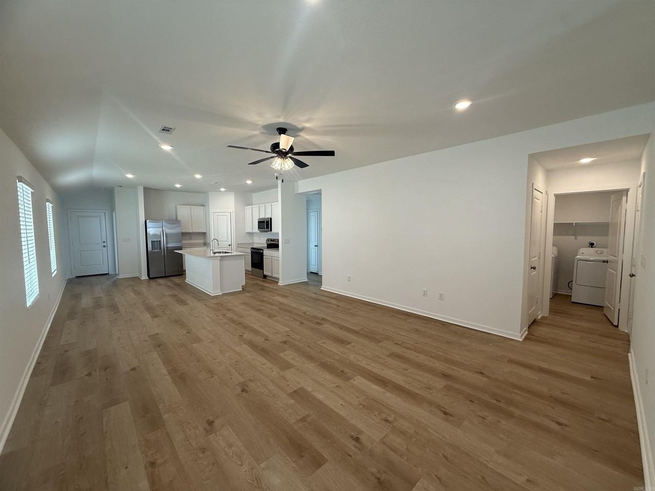 112 Lucy Ln - Photo 6 of 18