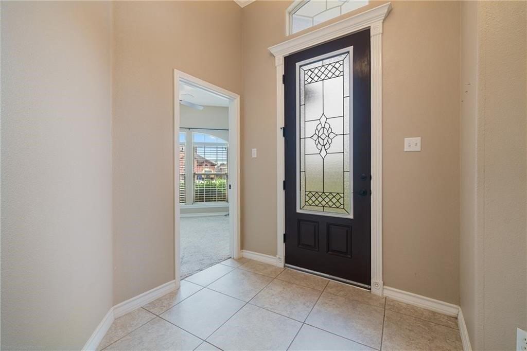 14809 Columbia River Dr - Photo 5 of 29
