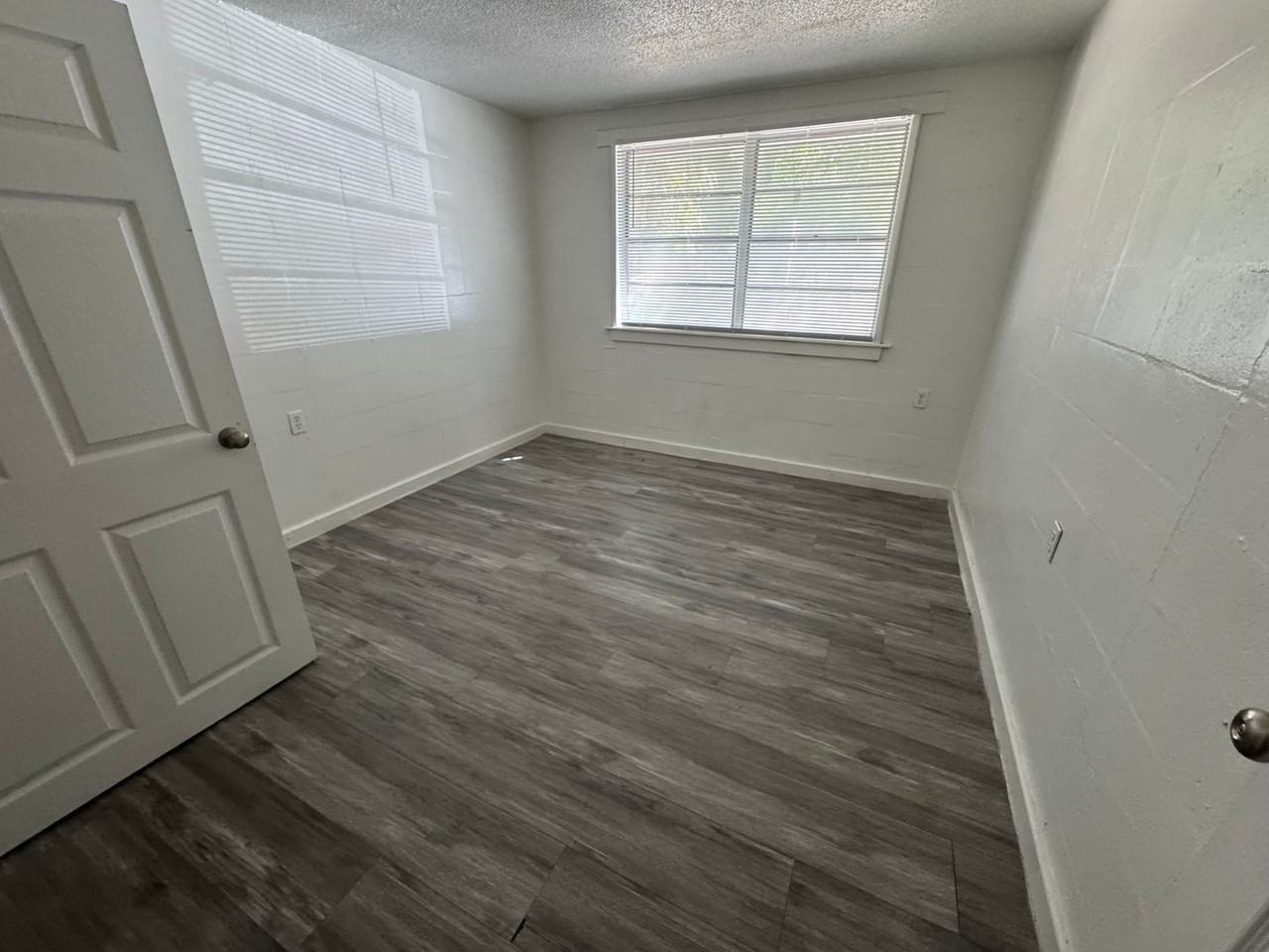 809 Mcgee St Ne - Photo 6 of 7