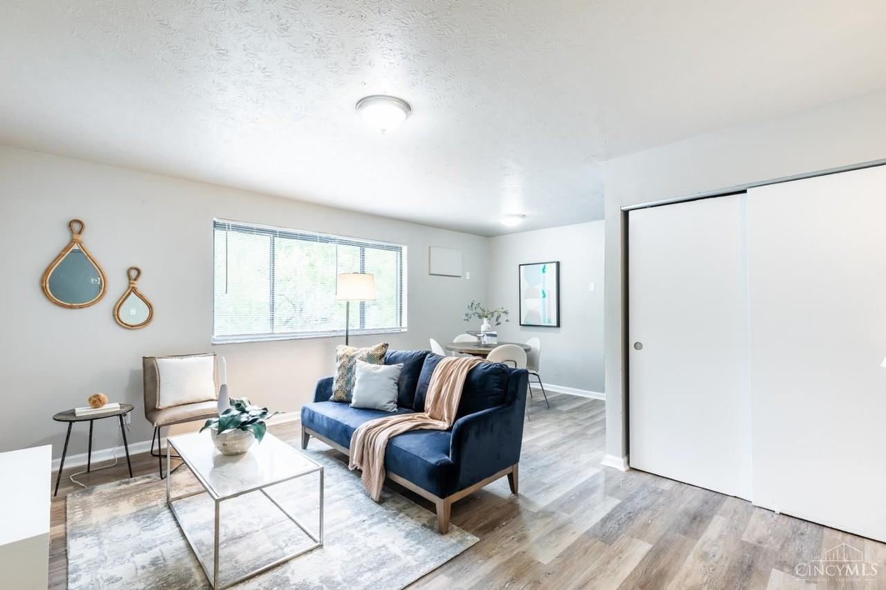 2486 White St #9 - Photo 3 of 15