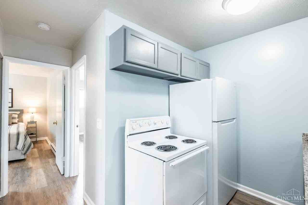2486 White St #9 - Photo 6 of 15