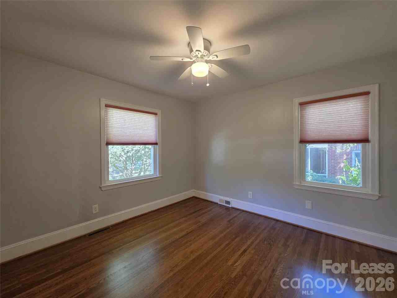 3520 Draper Ave - Photo 7 of 21