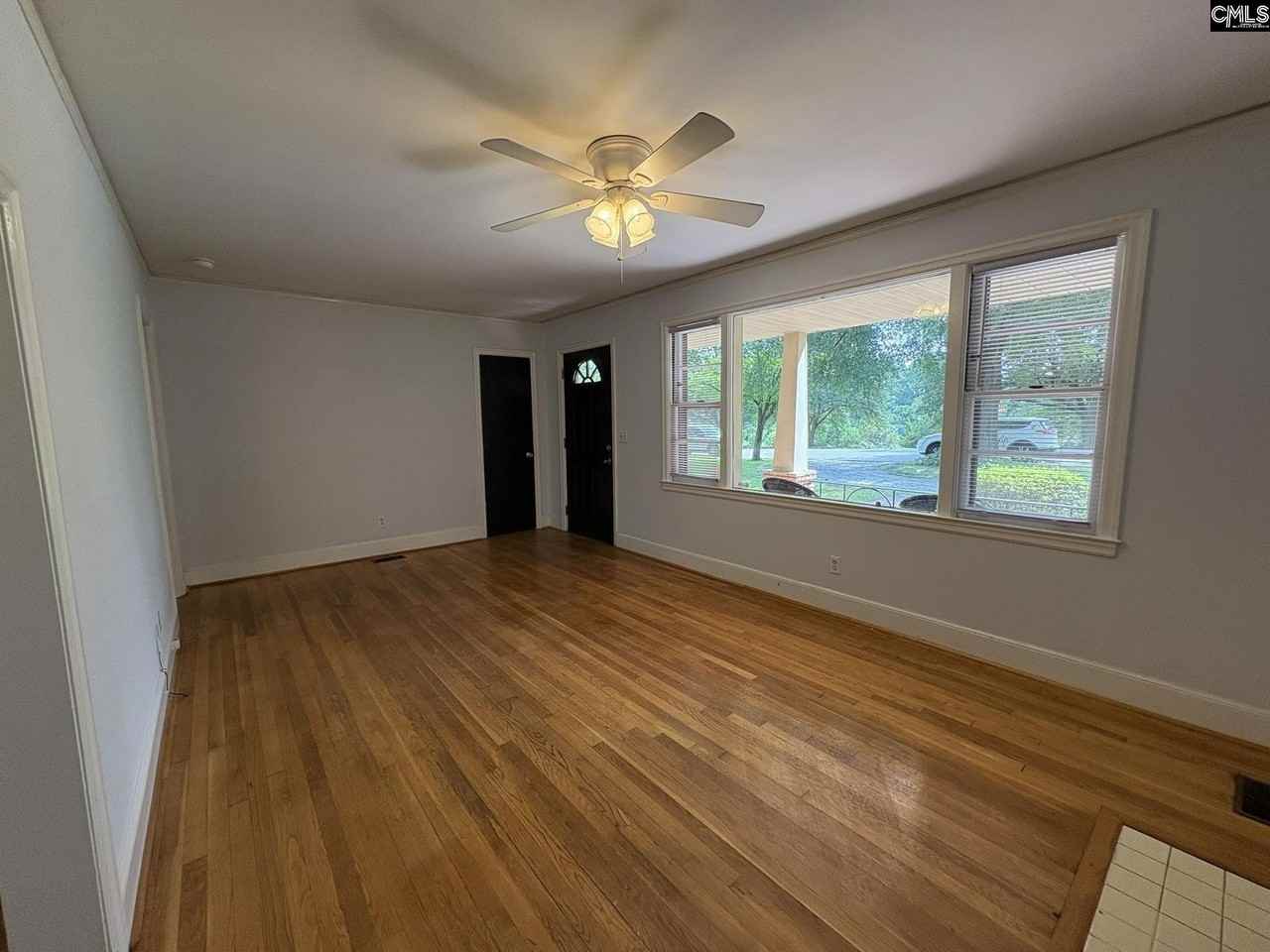 1047 S Holly St - Photo 7 of 25