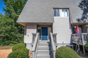 featured image of 301 Harbor Heights Dr Apt 13a