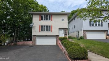 featured image of 821 Salina St #823