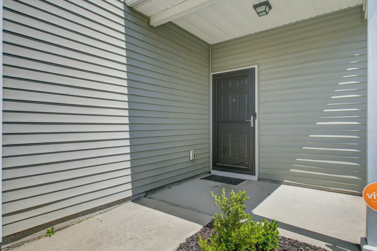 411 Ridgedale Rd - Photo 4 of 32