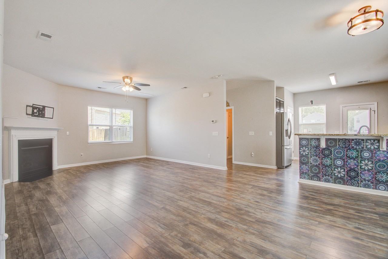 411 Ridgedale Rd - Photo 6 of 32