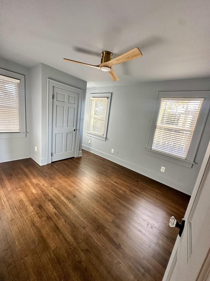 63 Grove St #B - Photo 3 of 11