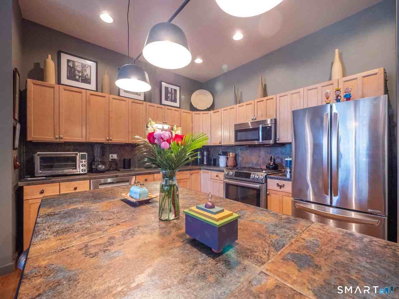 325 Lafayette St #9105 - Photo 3 of 40